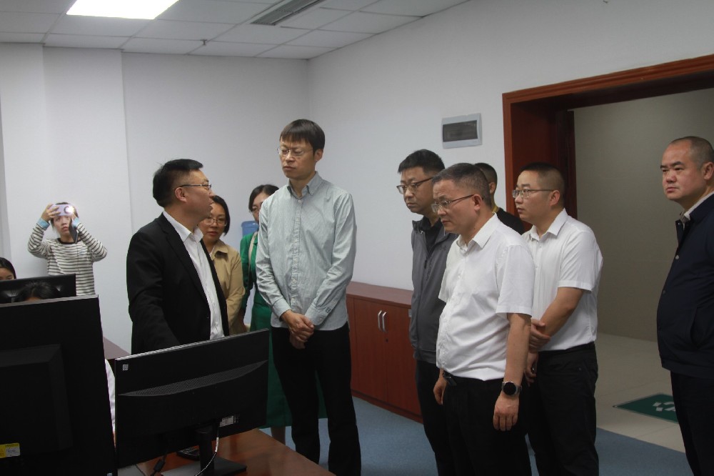 【忠州醫(yī)苑】宜賓市南溪區(qū)衛(wèi)健局一行來院考察交流醫(yī)共體建設(shè)工作